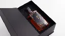 Bottle_inside_box_2K_202607271311.webp